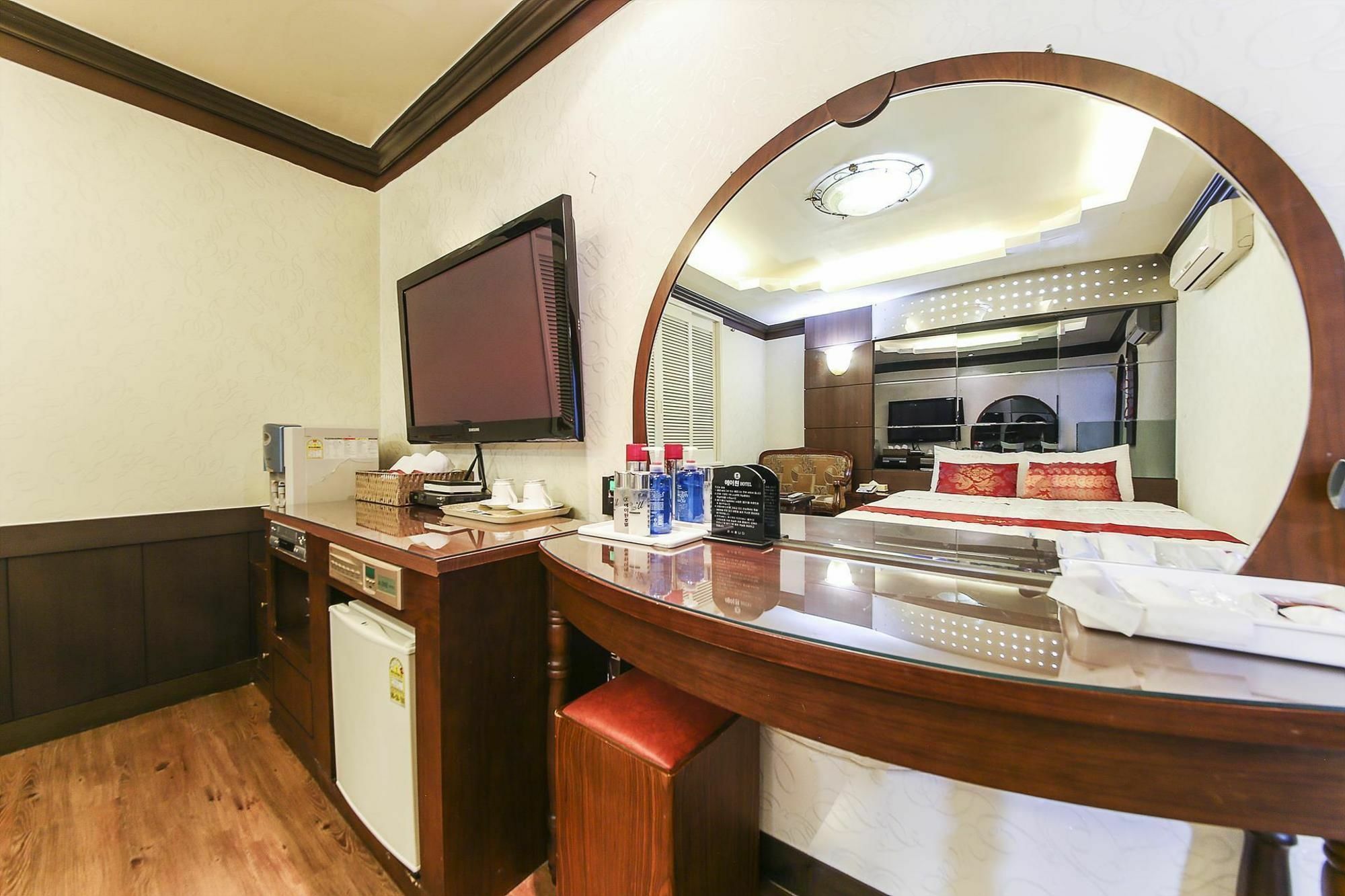 Haeundae Aone Hotel Busan Exterior foto